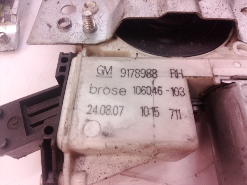 Recambio de elevalunas delantero derecho para opel vectra c berlina comfort referencia OEM IAM 9178988 9178988 9178988