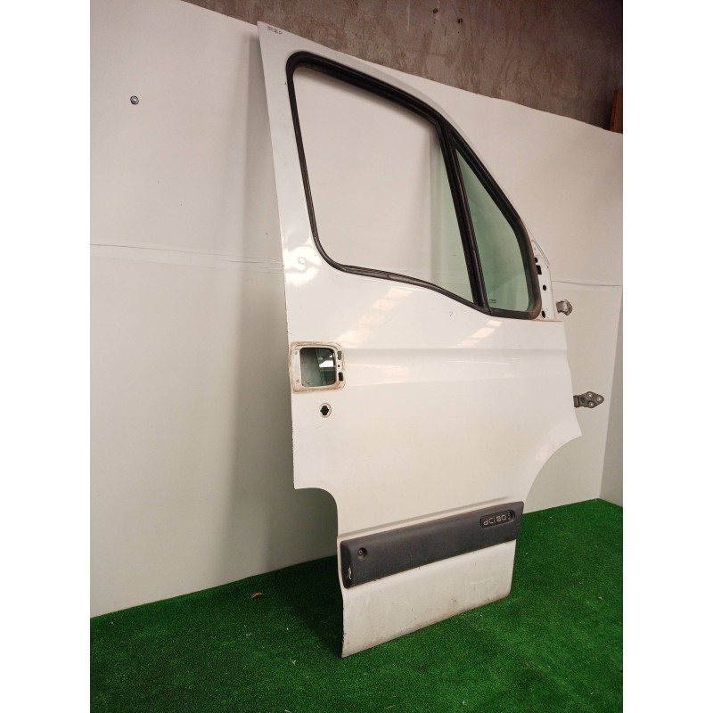 Recambio de puerta delantera derecha para renault master desde ´98 base, caja cerrada l1h1 rs 3078 referencia OEM IAM   