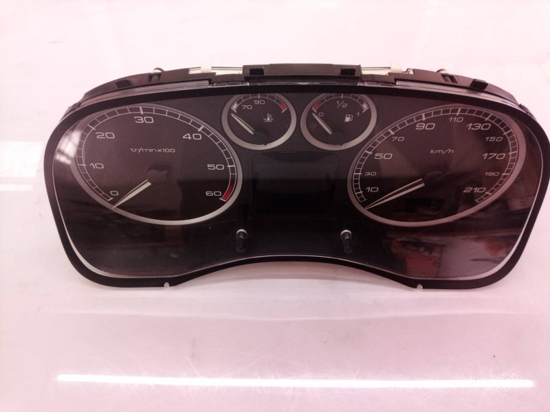 Recambio de cuadro instrumentos para peugeot 307 (s1) xt referencia OEM IAM P9636708880E05 P9636708880E05 P9636708880E05