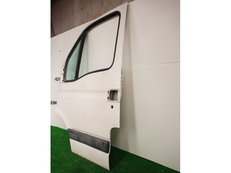 Recambio de puerta delantera izquierda para renault master desde ´98 base, caja cerrada l1h1 rs 3078 referencia OEM IAM   