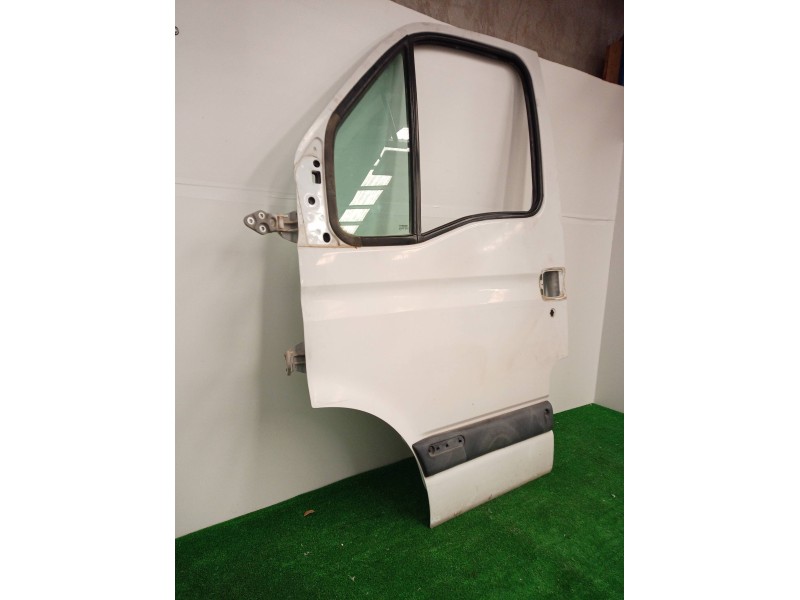 Recambio de puerta delantera izquierda para renault master desde ´98 base, caja cerrada l1h1 rs 3078 referencia OEM IAM   
