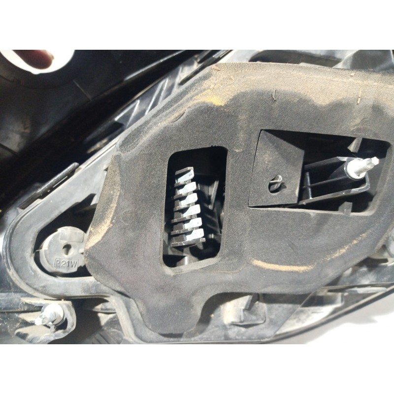 Recambio de piloto trasero izquierdo para opel astra gtc 1.7 16v cdti referencia OEM IAM 084421957 084421957 084421957