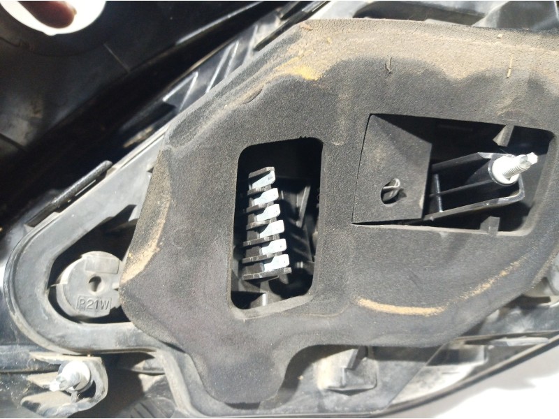 Recambio de piloto trasero izquierdo para opel astra gtc 1.7 16v cdti referencia OEM IAM 084421957 084421957 084421957