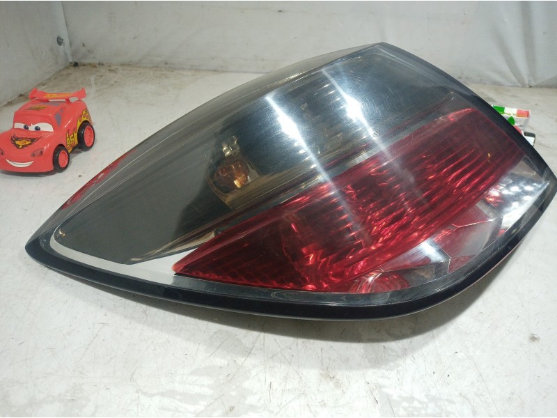 Recambio de piloto trasero izquierdo para opel astra gtc 1.7 16v cdti referencia OEM IAM 084421957 084421957 084421957