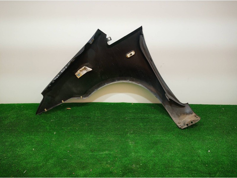 Recambio de aleta delantera derecha para ford focus c-max (cap) 30 aniversario referencia OEM IAM   