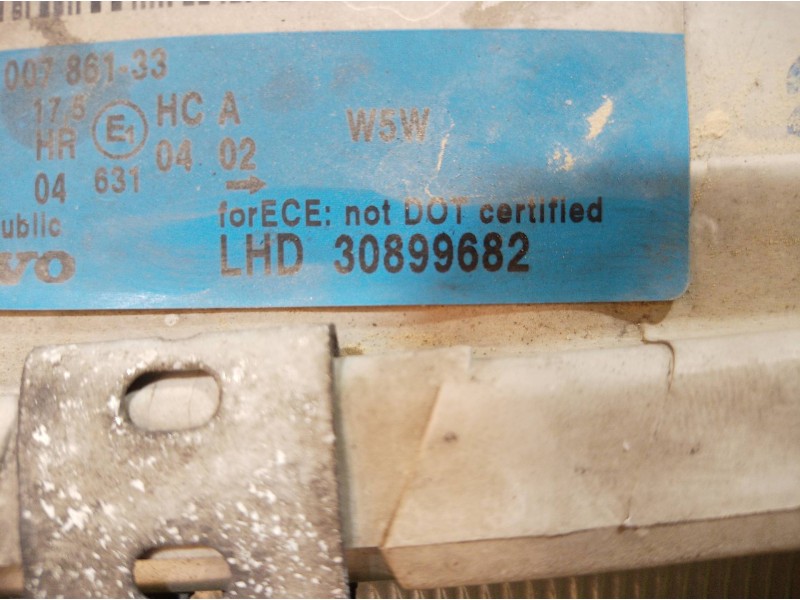 Recambio de faro izquierdo para volvo v40 familiar 1.9 d referencia OEM IAM 30899682 30899682 30899682