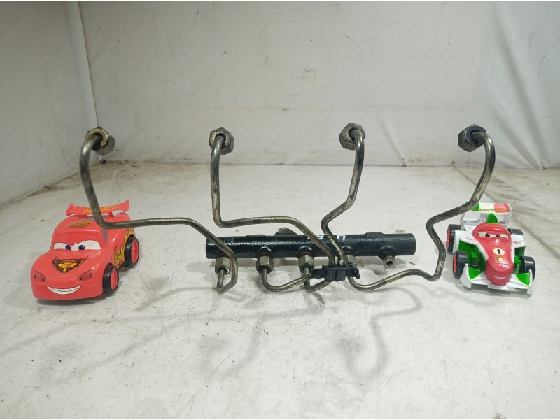 Recambio de rampa inyectora para peugeot 307 berlina (s2) referencia OEM IAM 9656391180 9656391180 9656391180