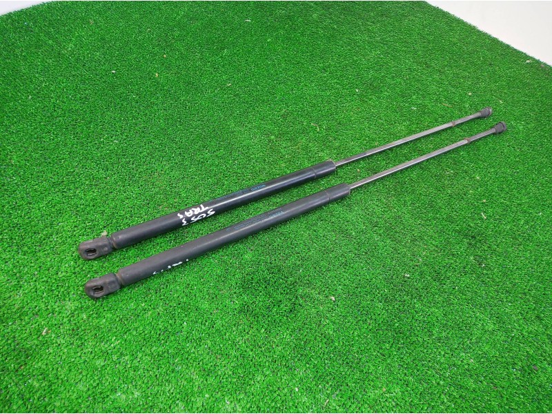 Recambio de amortiguadores maletero / porton para volvo v40 familiar 1.9 d referencia OEM IAM 30803472 30803472 30803472