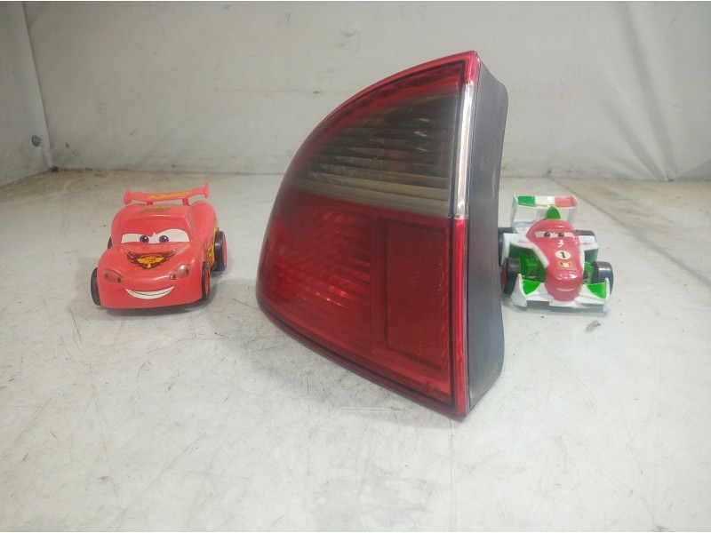 Recambio de piloto trasero izquierdo para seat leon (1m1) referencia OEM IAM 1M6945257 1M6945257 1M6945257