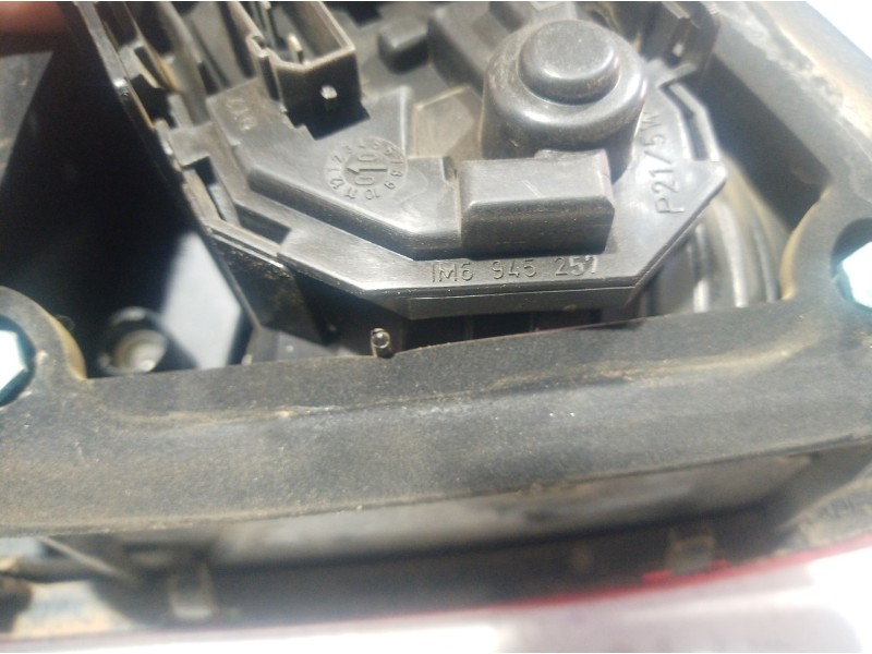 Recambio de piloto trasero izquierdo para seat leon (1m1) referencia OEM IAM 1M6945257 1M6945257 1M6945257