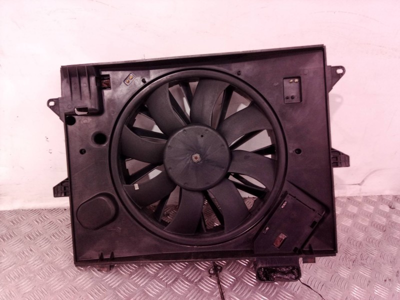 Recambio de electroventilador para kia carens referencia OEM IAM   