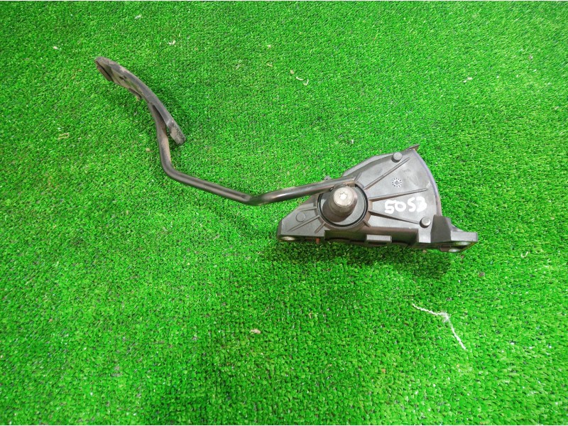 Recambio de pedal acelerador para volvo v40 familiar 1.9 d referencia OEM IAM 30865642 30865642 30865642