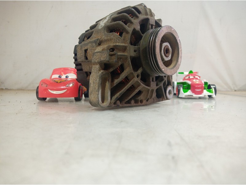 Recambio de alternador para renault clio iii referencia OEM IAM 7700437090 7700437090 7700437090