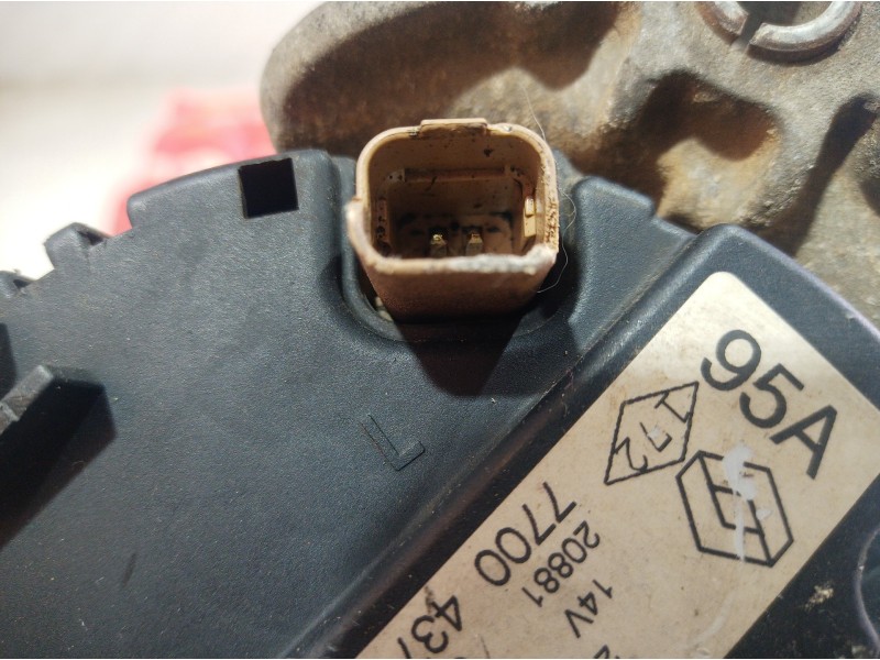 Recambio de alternador para renault clio iii referencia OEM IAM 7700437090 7700437090 7700437090