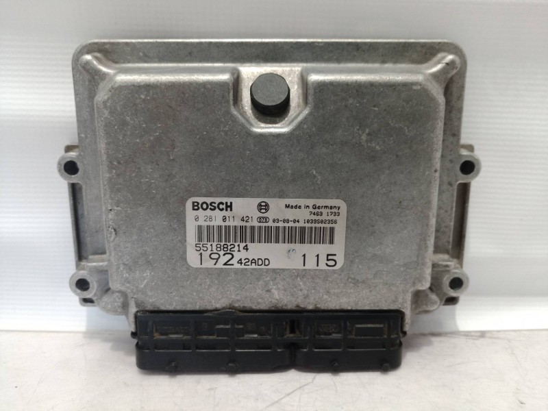 Recambio de centralita motor uce para fiat stilo (192) referencia OEM IAM 0281011421 0281011421 55188214