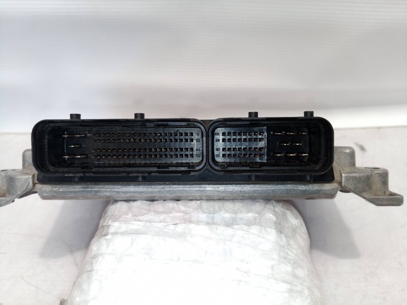 Recambio de centralita motor uce para fiat stilo (192) referencia OEM IAM 0281011421 0281011421 55188214