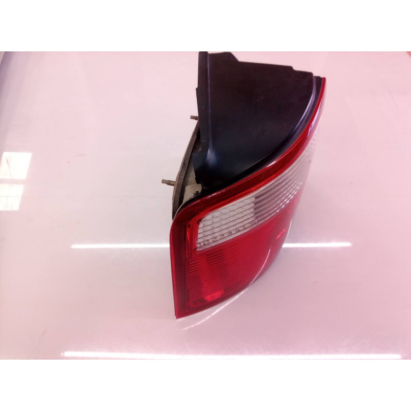 Recambio de piloto trasero izquierdo para kia carens 2.0 crdi lx monovolumen referencia OEM IAM 0K2FB51140L 0K2FB51140L 0K2FB511