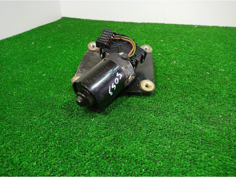 Recambio de motor limpia delantero para volvo v40 familiar 1.9 d referencia OEM IAM 0390241170 0390241170 0390241170