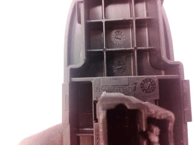 Recambio de mando elevalunas delantero derecho para peugeot 307 (s1) xt referencia OEM IAM 115615326 115615326 115615326