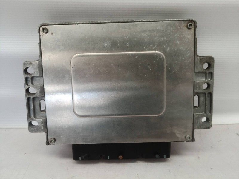 Recambio de centralita motor uce para peugeot 206 berlina xr referencia OEM IAM 9644625680 9644625680 215846327