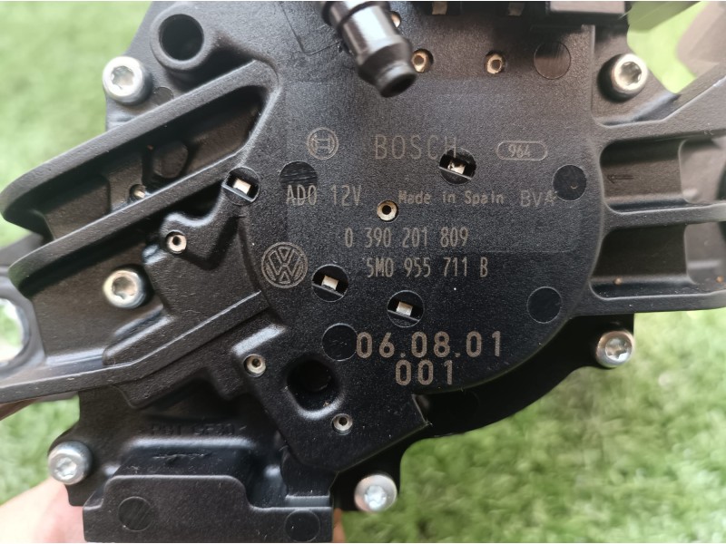 Recambio de motor limpia trasero para volkswagen golf plus (5m1) bluemotion edition referencia OEM IAM 5M0955711B 5M0955711B 039