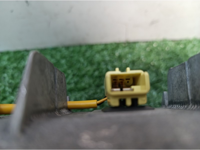 Recambio de airbag delantero derecho para volkswagen golf plus (5m1) bluemotion edition referencia OEM IAM 1K0880204K 1K0880204K