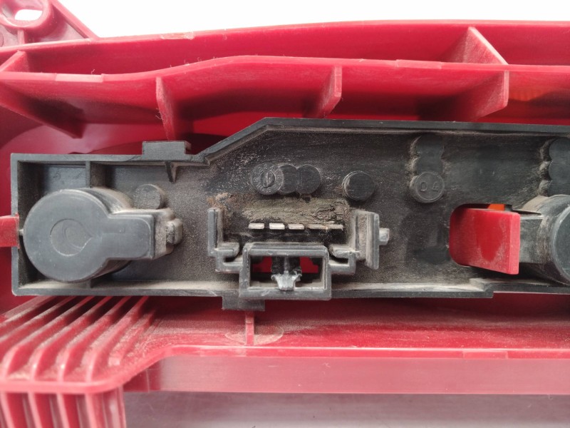 Recambio de piloto trasero izquierdo para fiat seicento (187) s referencia OEM IAM   