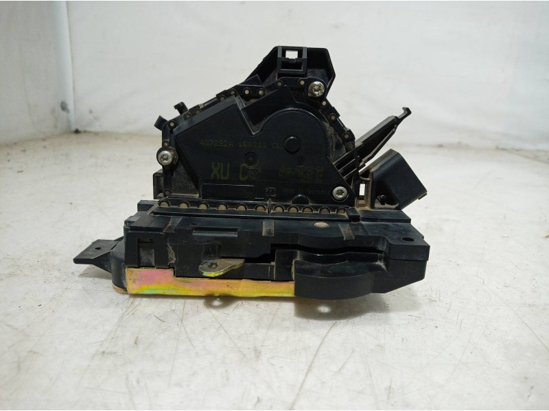 Recambio de cerradura puerta delantera derecha para ford focus berlina (cak) ambiente referencia OEM IAM A21812 A21812 A21812