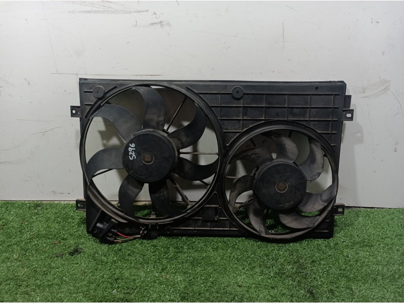 Recambio de electroventilador para volkswagen golf vi (5k1) advance referencia OEM IAM 1K0121207 1K0121207 1K0121207