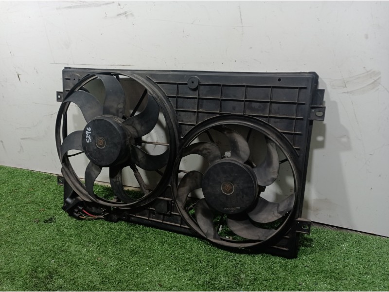 Recambio de electroventilador para volkswagen golf vi (5k1) advance referencia OEM IAM 1K0121207 1K0121207 1K0121207