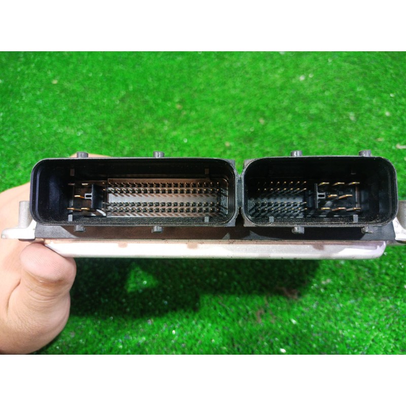 Recambio de centralita motor uce para seat ibiza (6l1) 1.9 tdi referencia OEM IAM 038906019 038906019 038906019