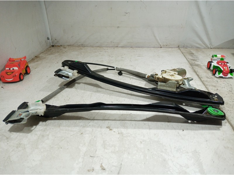 Recambio de elevalunas delantero derecho para ford focus berlina (cak) ambiente referencia OEM IAM   