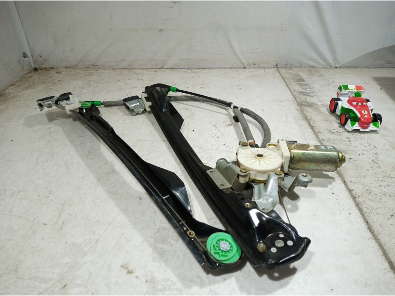Recambio de elevalunas delantero derecho para ford focus berlina (cak) ambiente referencia OEM IAM   