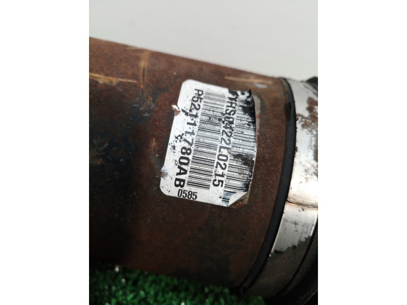 Recambio de transmision delantera derecha para jeep cherokee (kj) 2.5 crd básico referencia OEM IAM P52111780AB P52111780AB P521