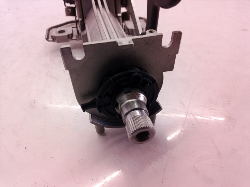 Recambio de columna direccion para jeep gr. cherokee (wh) 3.0 crd laredo referencia OEM IAM P05057151AD P05057151 P05057151