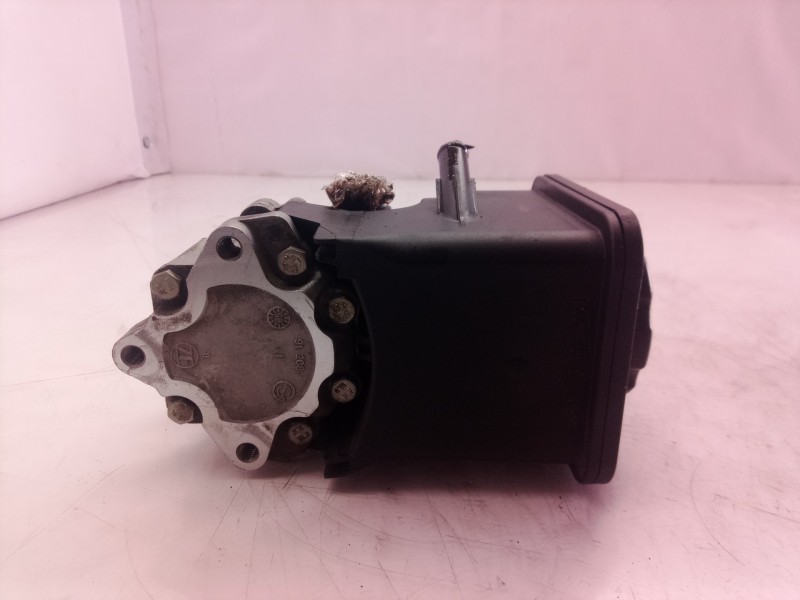 Recambio de bomba direccion para bmw serie 3 berlina (e46) 320d referencia OEM IAM 1928100271 1928100271 1928100271