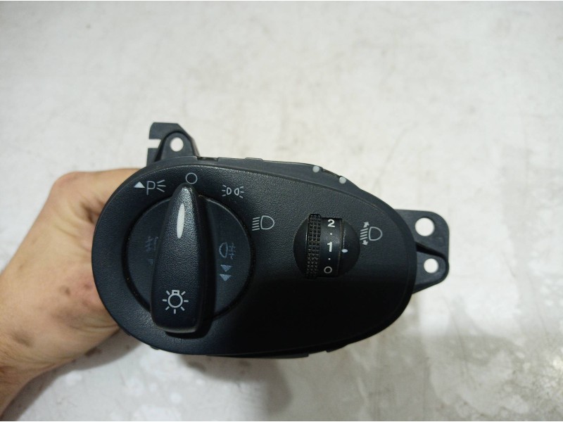 Recambio de mando luces para ford focus berlina (cak) ambiente referencia OEM IAM 2M5T13A024EA 2M5T13A024EA 2M5T13A024EA