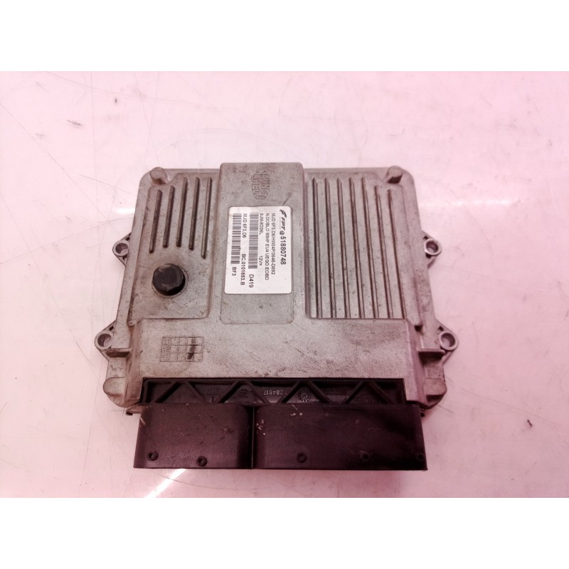 Recambio de centralita motor uce para fiat doblo cargo basis kasten referencia OEM IAM 51880748 51880748 51880748