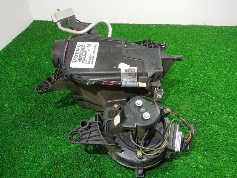 Recambio de calefaccion entera normal para volvo xc90 v8 executive geartronic (5 asientos) referencia OEM IAM 983468E 983468E 98