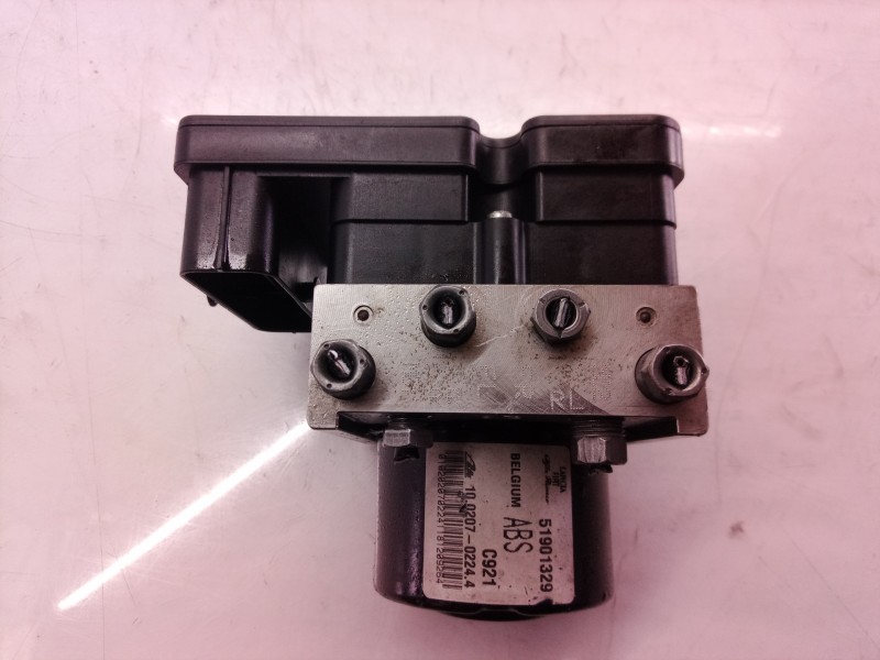 Recambio de abs para fiat doblo cargo basis kasten referencia OEM IAM 10097016133 10097016133 28570100083
