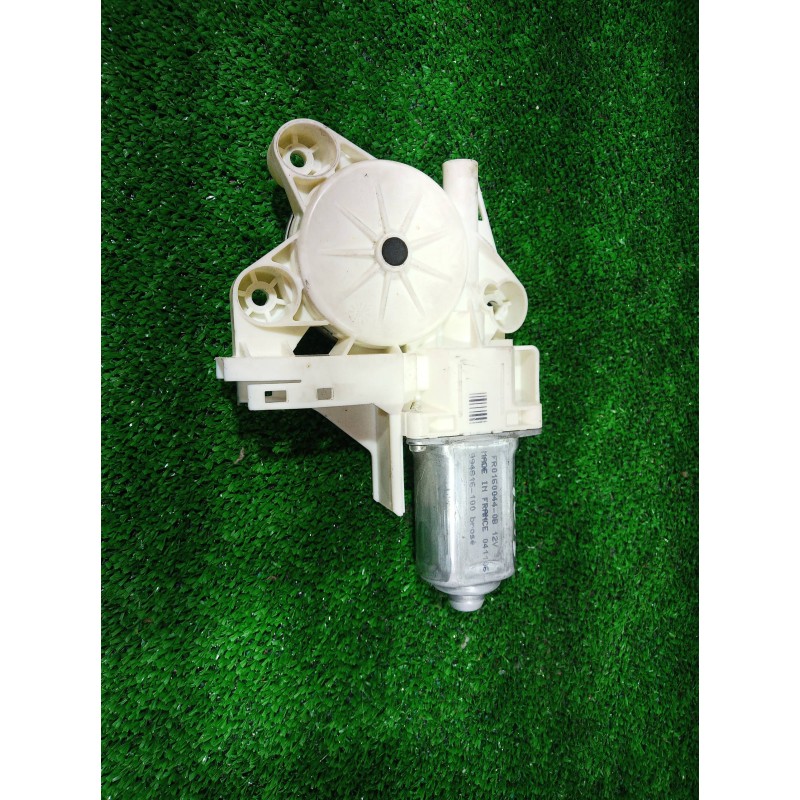 Recambio de motor elevalunas delantero derecho para ford focus c-max (cap) 30 aniversario referencia OEM IAM 994816100 994816100