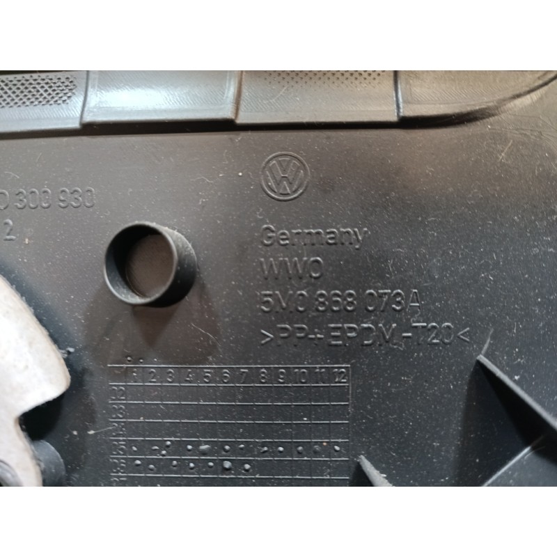 Recambio de guarnecido puerta trasera izquierda para volkswagen golf plus (5m1) bluemotion edition referencia OEM IAM 5M0868073A