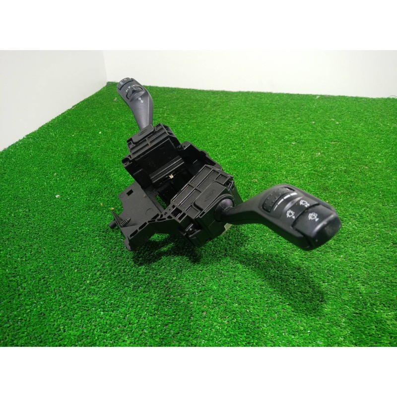 Recambio de mando multifuncion para ford focus c-max (cap) 30 aniversario referencia OEM IAM 13N064 13N064 13N064