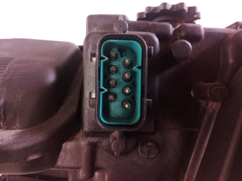 Recambio de faro derecho para bmw serie 7 (e38) 3.0 v8 cat referencia OEM IAM 631283520229 631283520229 0301043202