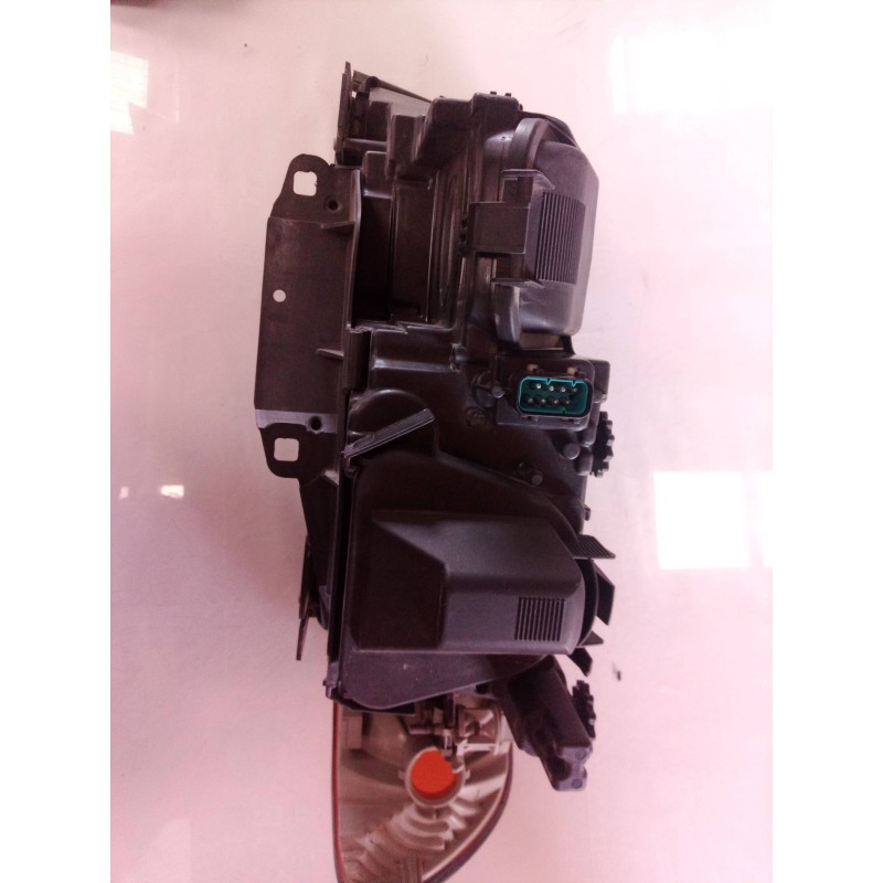 Recambio de faro derecho para bmw serie 7 (e38) 3.0 v8 cat referencia OEM IAM 631283520229 631283520229 0301043202