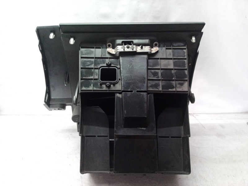 Recambio de guantera para mazda 5 berl. (cr) 2.0 crtd sportive (105kw) referencia OEM IAM   