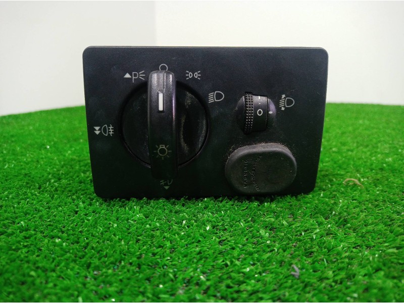 Recambio de mando luces para ford focus c-max (cap) 30 aniversario referencia OEM IAM 4M5T13A024LA 4M5T13A024LA 4M5T13A024LA