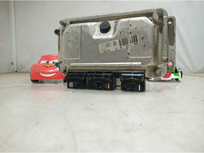 Recambio de centralita motor uce para peugeot 206 berlina referencia OEM IAM 0261207477 0261207477 0261207477