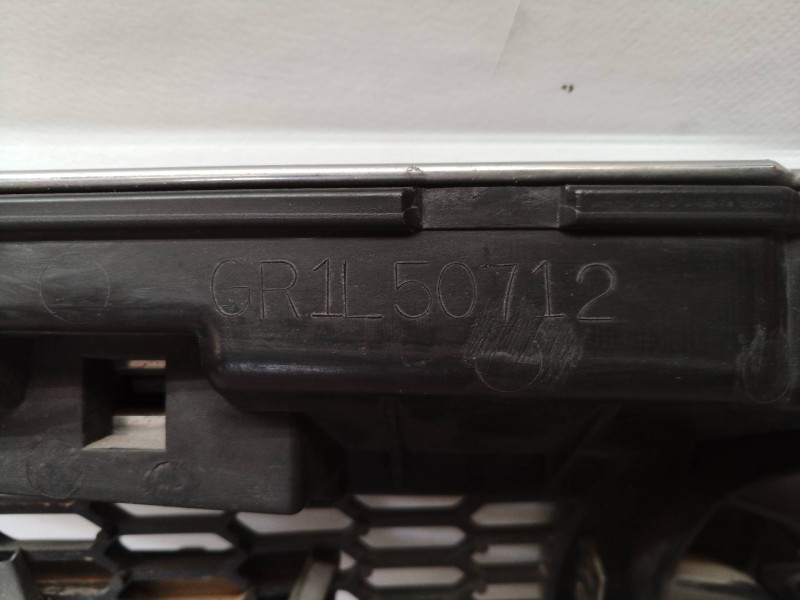 Recambio de rejilla delantera para mazda 6 berlina (gg) 2.0 active (5-ptas.) referencia OEM IAM   