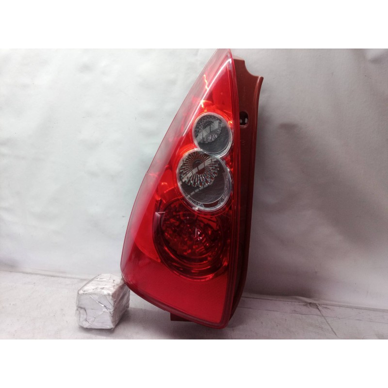 Recambio de piloto trasero izquierdo para mazda 5 berl. (cr) 2.0 crtd sportive (105kw) referencia OEM IAM   